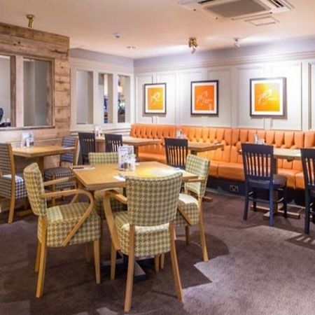 Premier Inn Newport Wales Kültér fotó