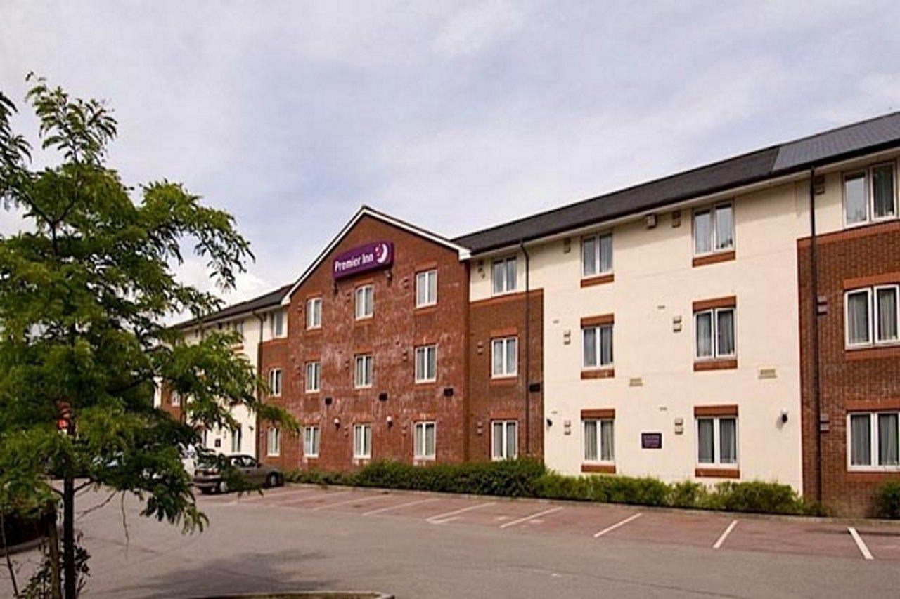 Premier Inn Newport Wales Kültér fotó